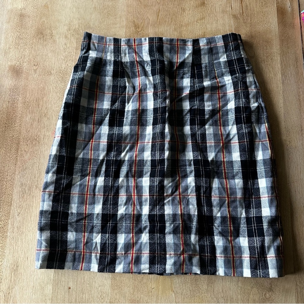 100% Wool Vintage Plaid Black and Gray Women's Skirt
